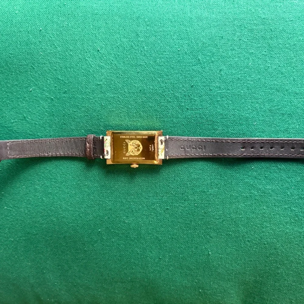 Gucci women’s watch - Picture 4 of 12
